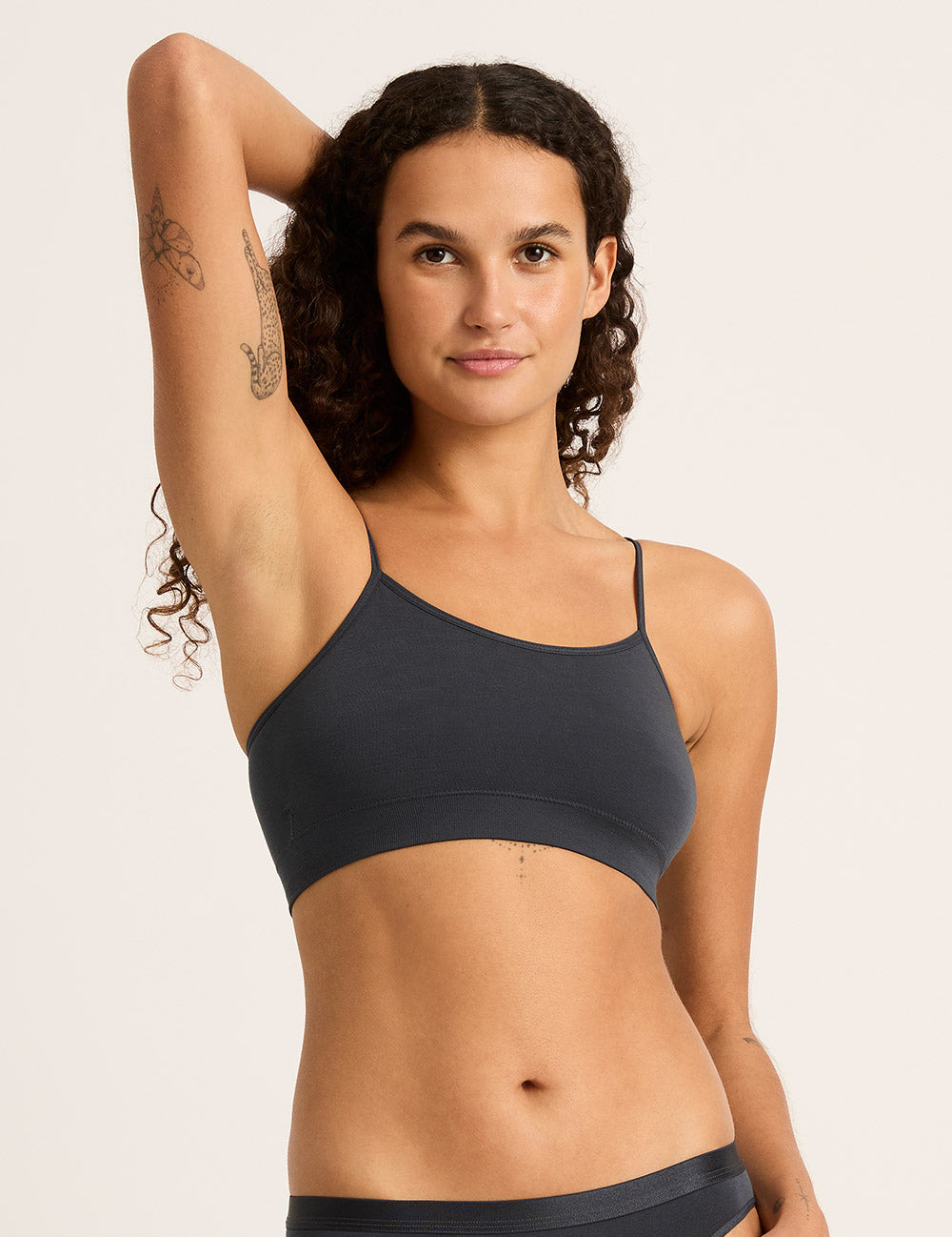 B10903_STORM_LYOLYTE Racerback Bra_1.jpg