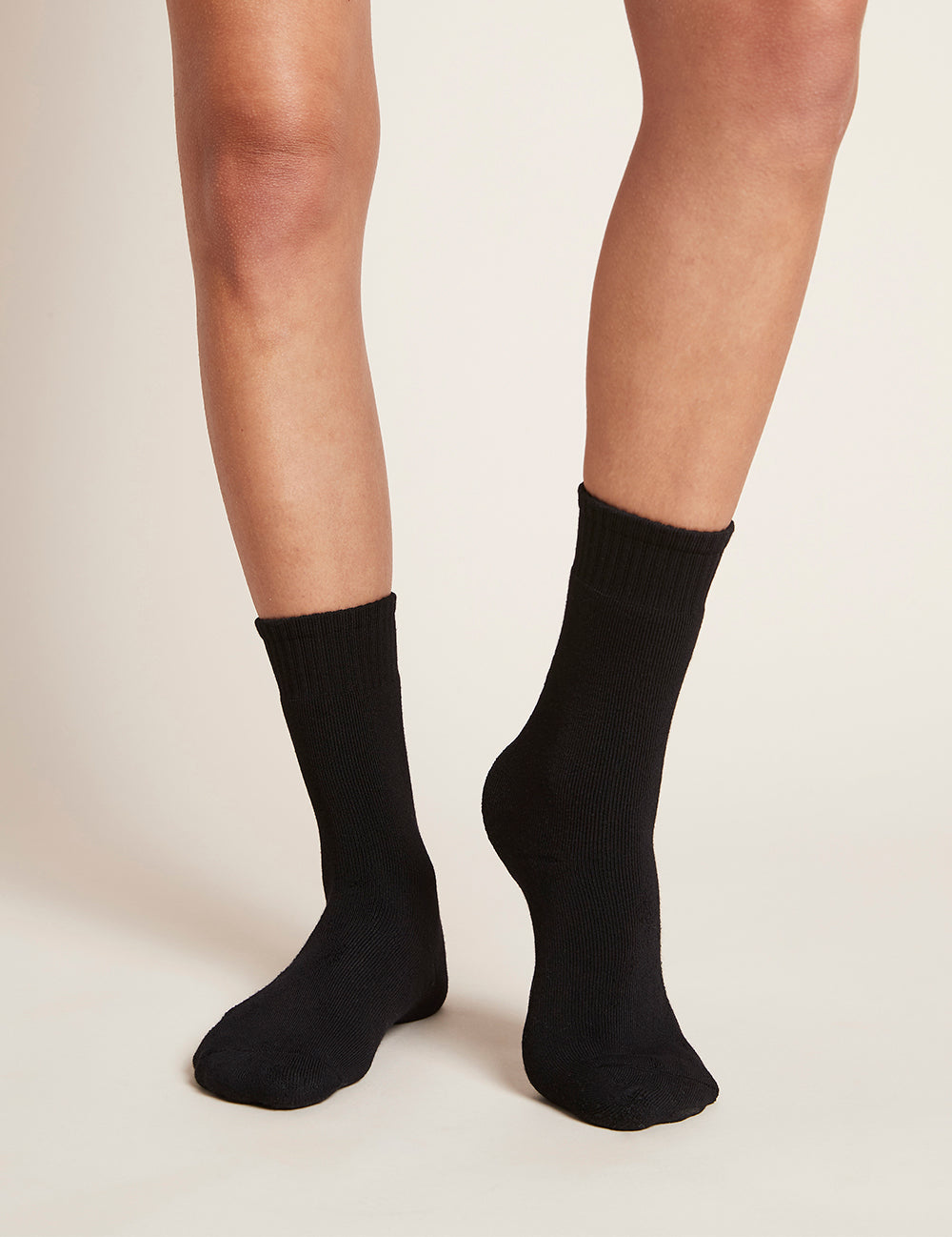 BS027_BLACK_Women_s Crew Boot Socks_1.jpg