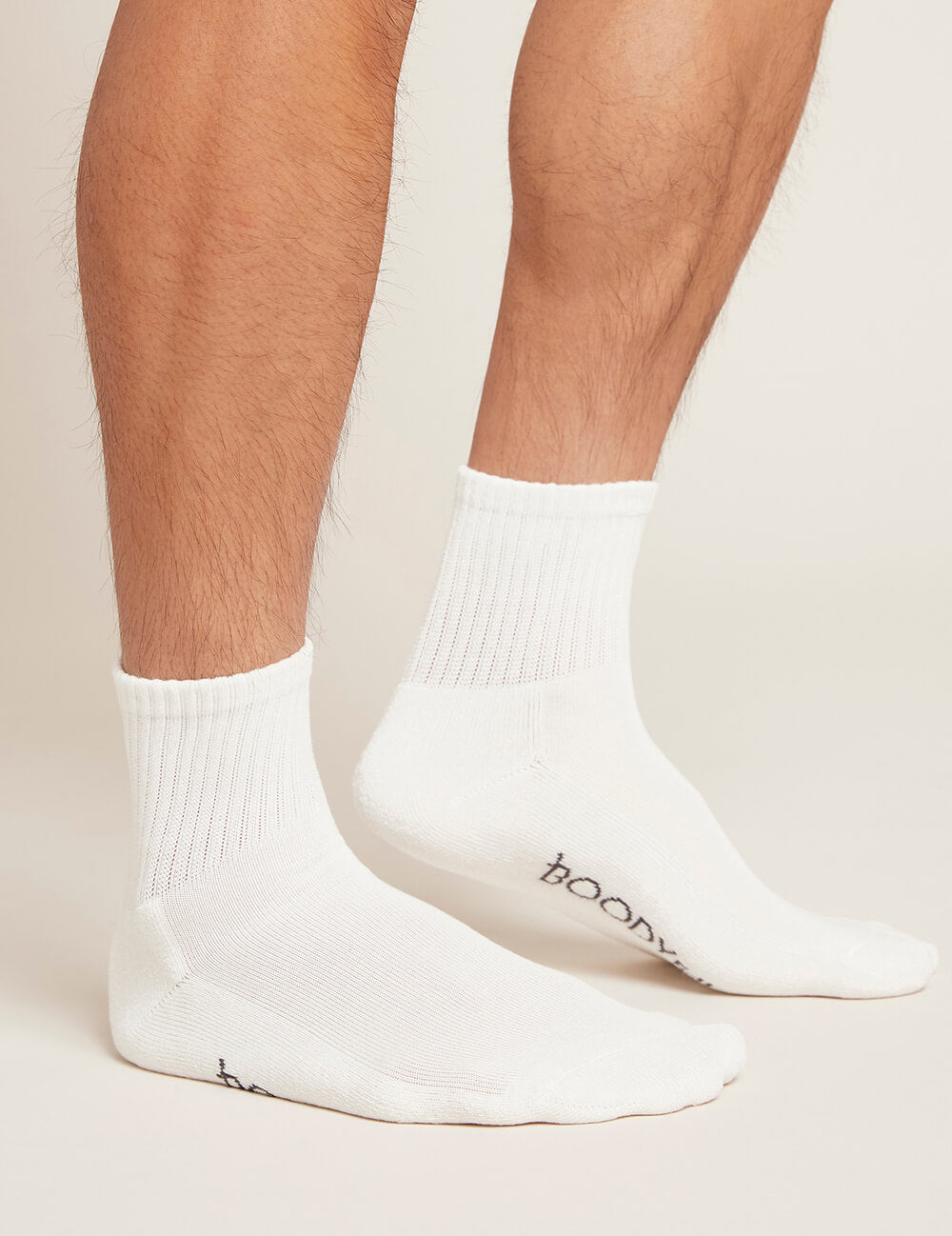 BS028_WHITE_Men's Cushioned Quarter Crew Socks_2.jpg